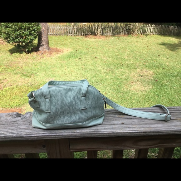 Light Green and Salmon Colored Purses - Picture 3 of 7